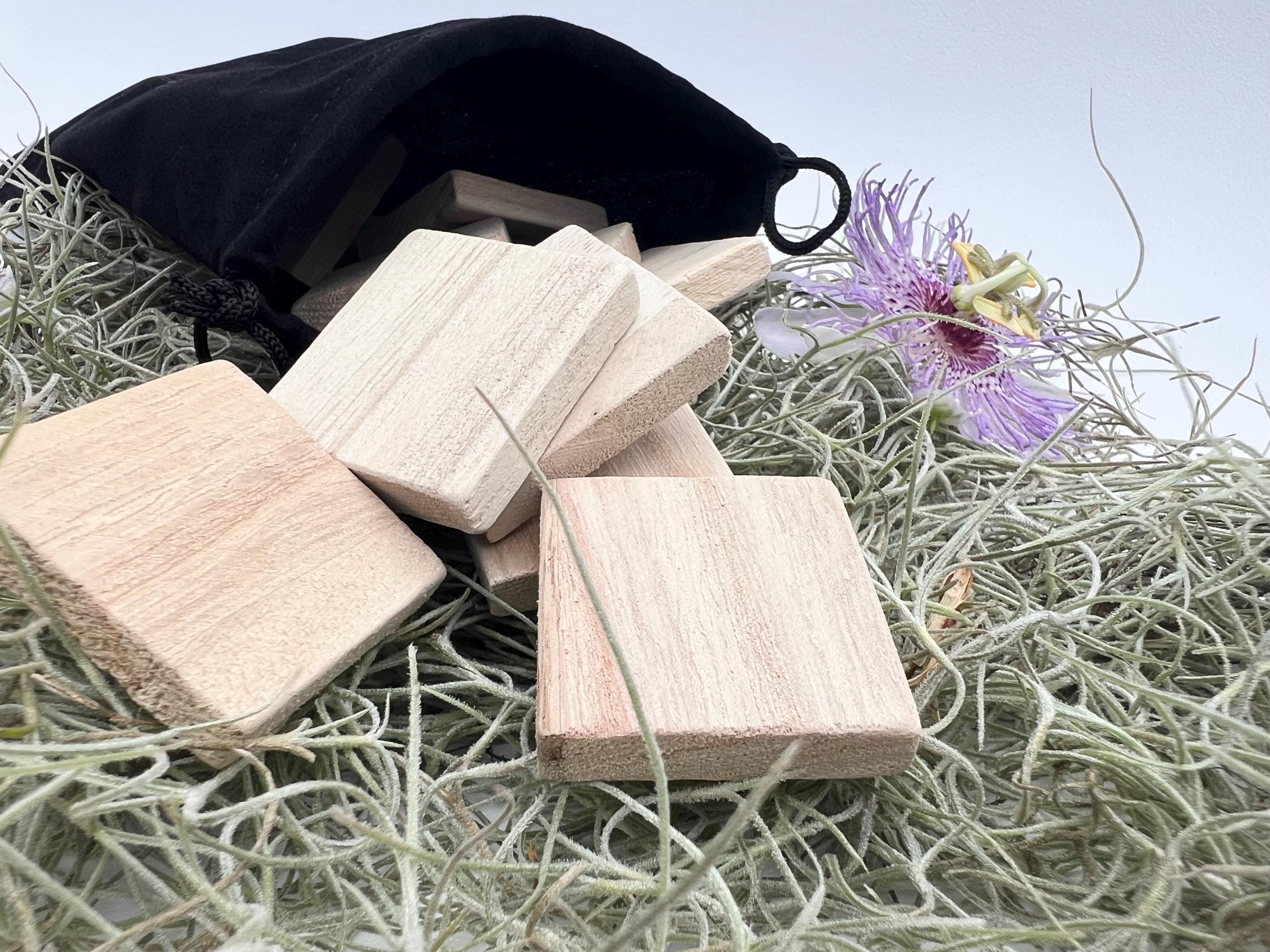 Primitive Blank Rune Set, Wooden Rune Tiles, Unfinished Wood Runes, Rune Casting Set, Witchcraft Divination Tools, Altar Supplies, Set of 13