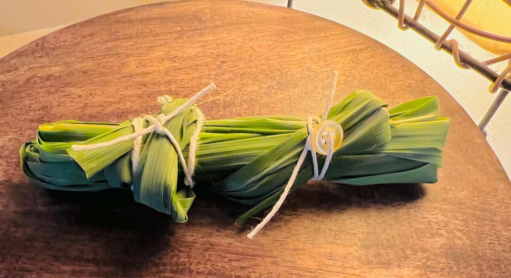 Organic Lemongrass Bundle, Fresh Cut Herb, Cleansing & Protection