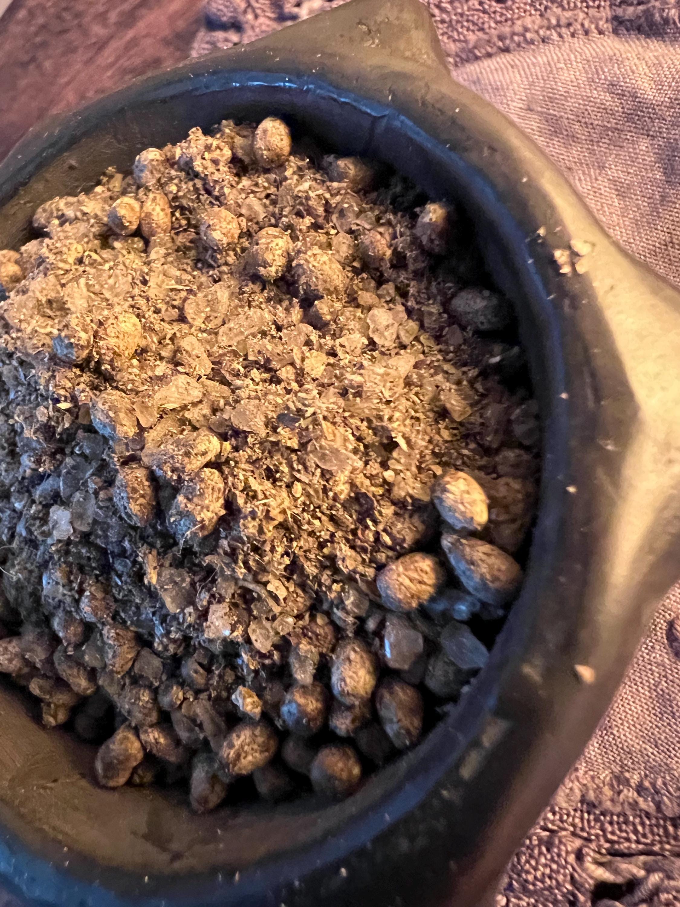 Chaste Berry and Salt Blend, Fidelity and Devotion Herb Mix, Emotional Balance Witchcraft Supply, Ritual Salt, Charm Bag Ingredient