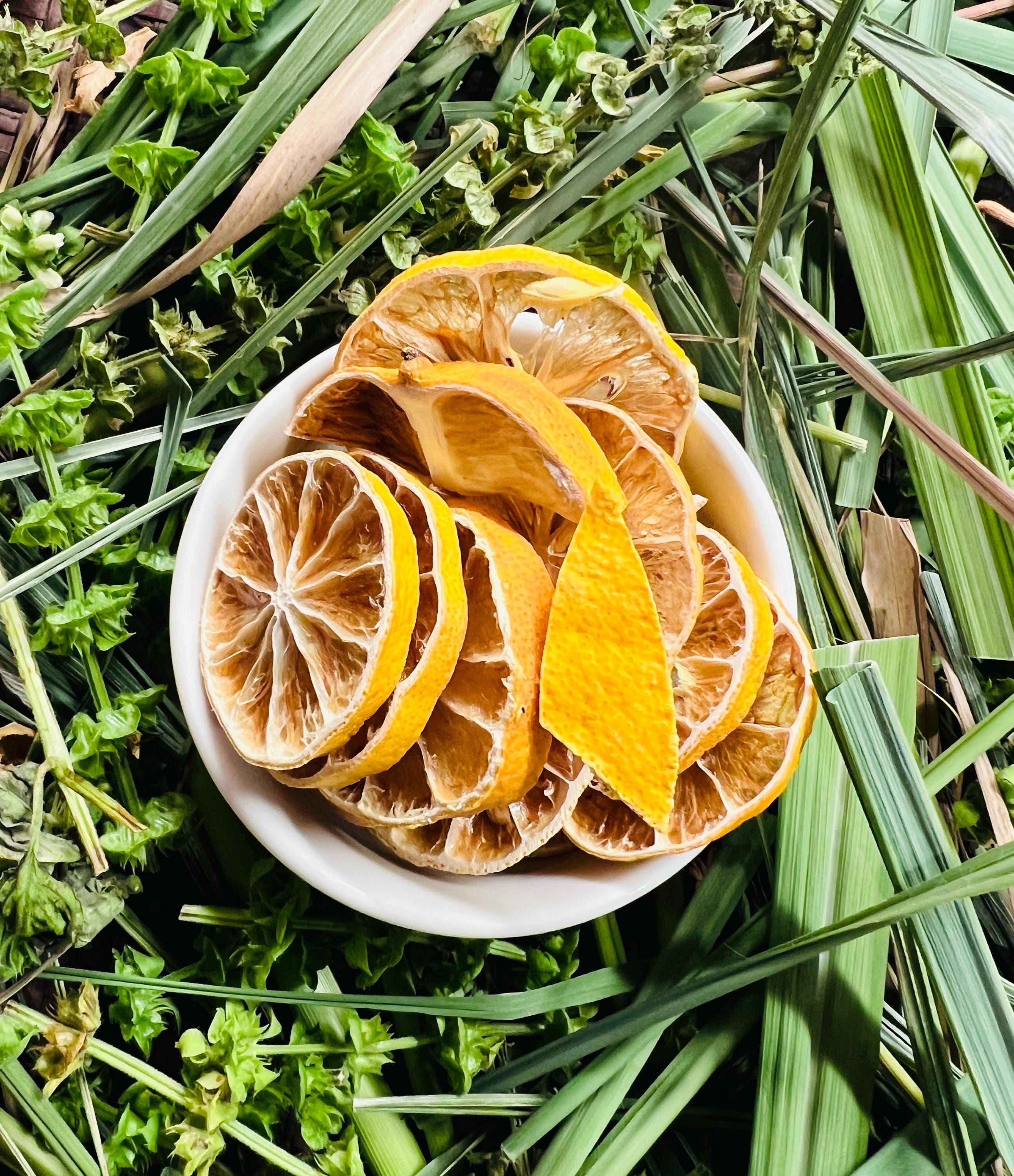 Green Witch Simmer Pot Blend, Natural Basil, Lemongrass, and Lemon Potpourri