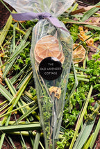 Green Witch Simmer Pot Blend, Natural Basil, Lemongrass, and Lemon Potpourri
