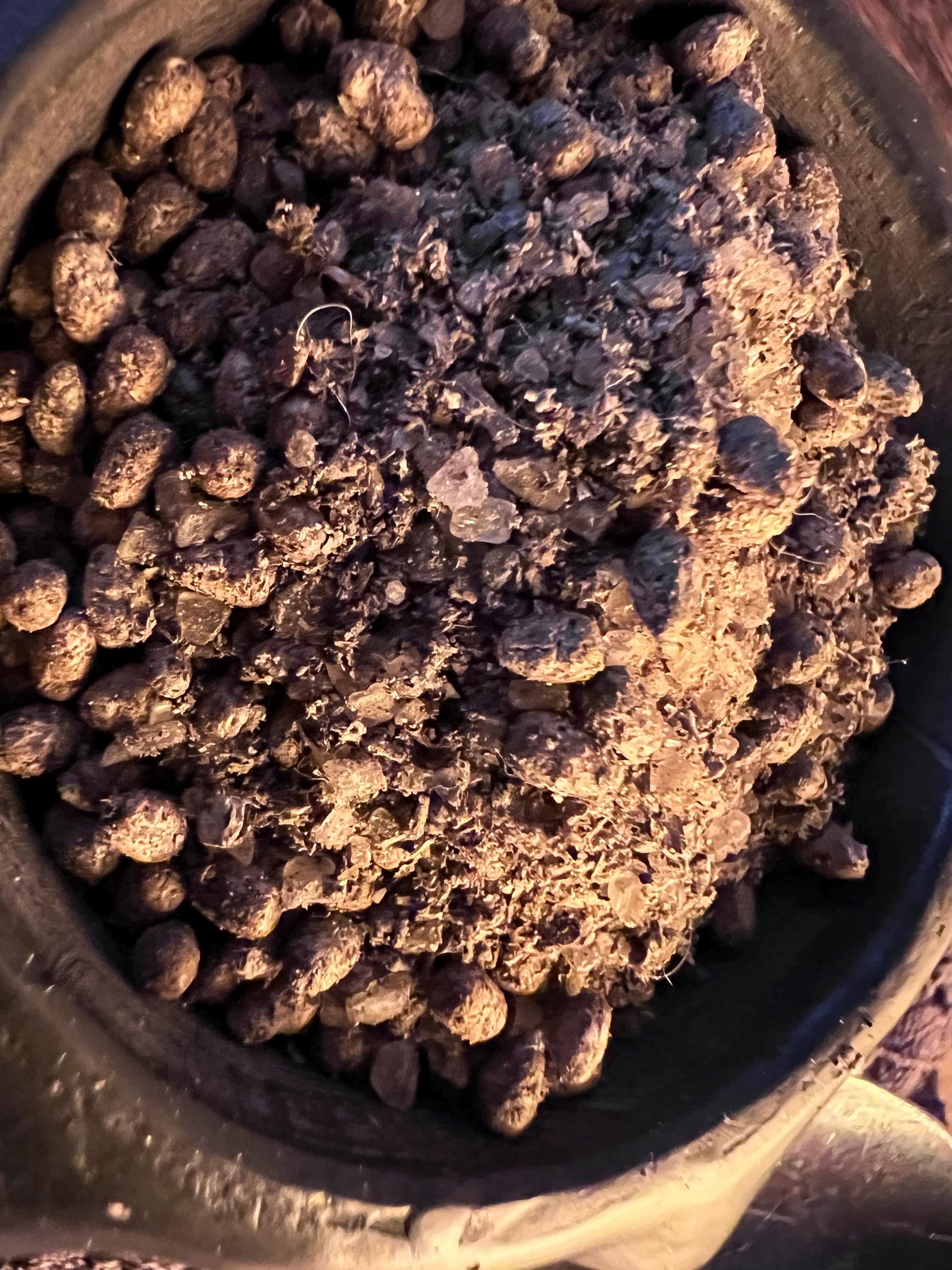 Chaste Berry and Salt Blend, Fidelity and Devotion Herb Mix, Emotional Balance Witchcraft Supply, Ritual Salt, Charm Bag Ingredient